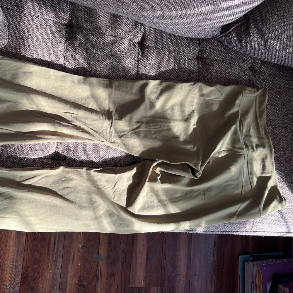 Lululemon leggings